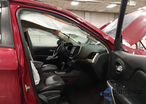 2017 Jeep Cherokee Trailhawk 4X4 from USA, damaged, VIN 1C4PJMBSXHW632644